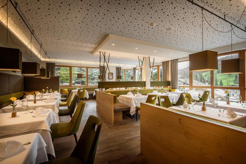 Hotel Diamant San Cassiano  Exteriér fotografie