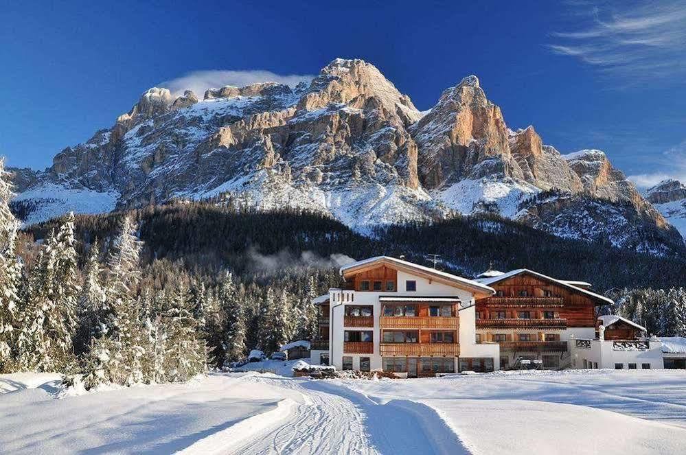 Hotel Diamant San Cassiano  Exteriér fotografie
